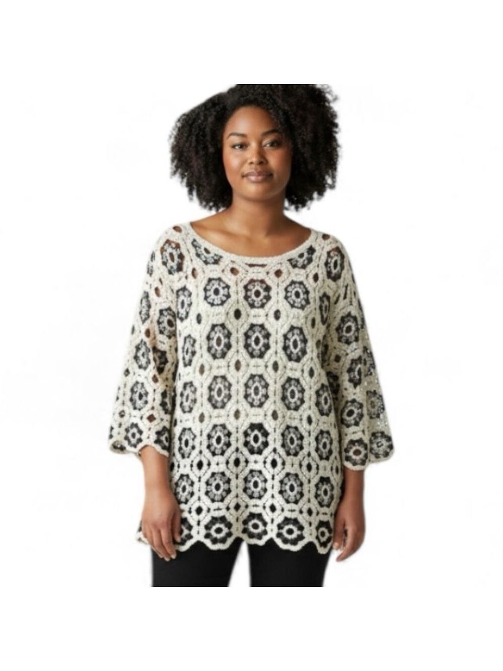 Adiva Crochet Lace Boho Long Sleeve Tunic Top with Scalloped Hem Cream Black 1X